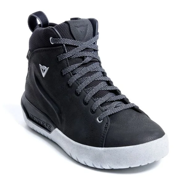 Baskets Dainese METRACTIVE WOMAN D-WP – Noir / Blanc Ref : DN2074