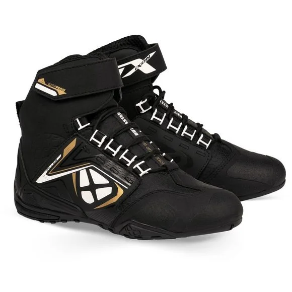 Baskets Ixon KILLER WATERPROOF LADY – Noir / Blanc Ref : IX1697