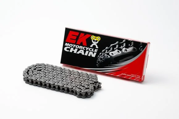 Chaîne EK CHAIN 428ZVX QX-Ring 428 Universel Ref : EKC00481A / 1129888009