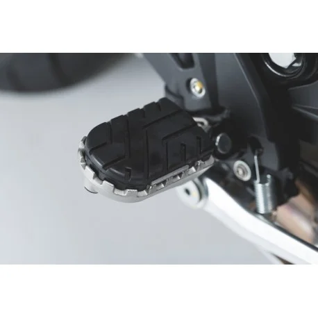 Kit repose-pieds reglable SW Motech ION APRILIA SMV 750 DORSODURO HUSQVARNA NUDA