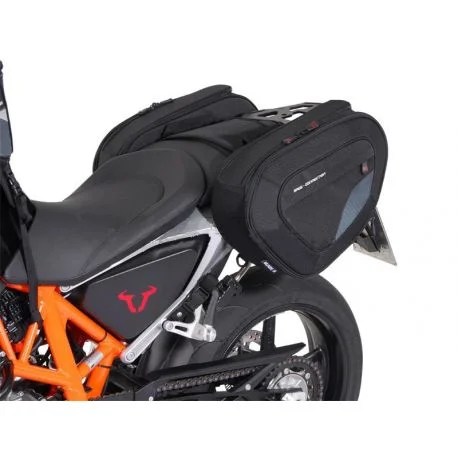 Kit supports + sacoches cavalieres BLAZE KTM 690 DUKE IV 11-