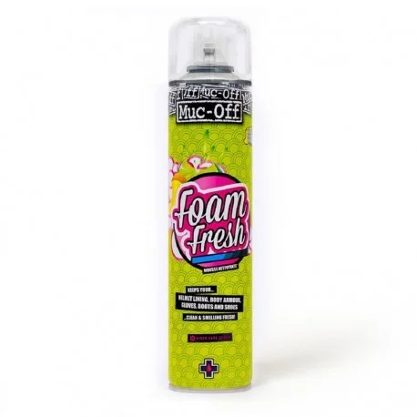 Mousse nettoyante MUC-OFF pour casque bottes moto