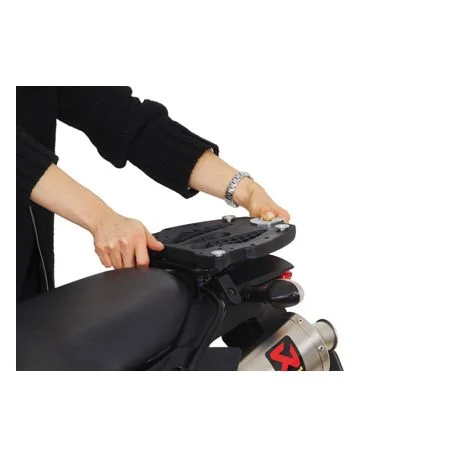 Platines d’adaptation ALU-RACK TOP-CASE SHAD,TRAX,GIVI,KAPPA,HEPCO BECKER et KRAUSER Platine topcase T-RAY SW-MOTECH 28L A 36L