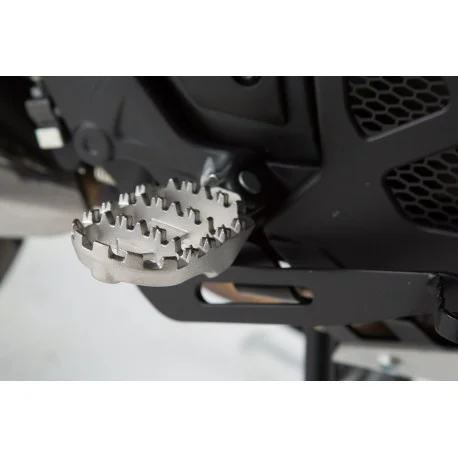 Repose pied reglable SW MOTECH ION HONDA NC 750 VFR KTM ADVENTURE SUZUKI SV DL 650 V-STROM