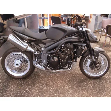 TRIUMPH SPEED TRIPLE 1050 FRONT WHEEL 3.5X17 SPOKED KINEO